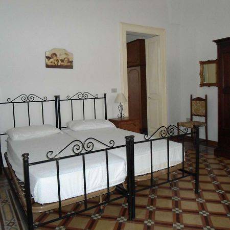 Casa Tipica Di Mirella Villa Santa Maria di Leuca Exterior foto
